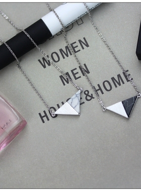 大理石花纹拼接几何三角形吊坠