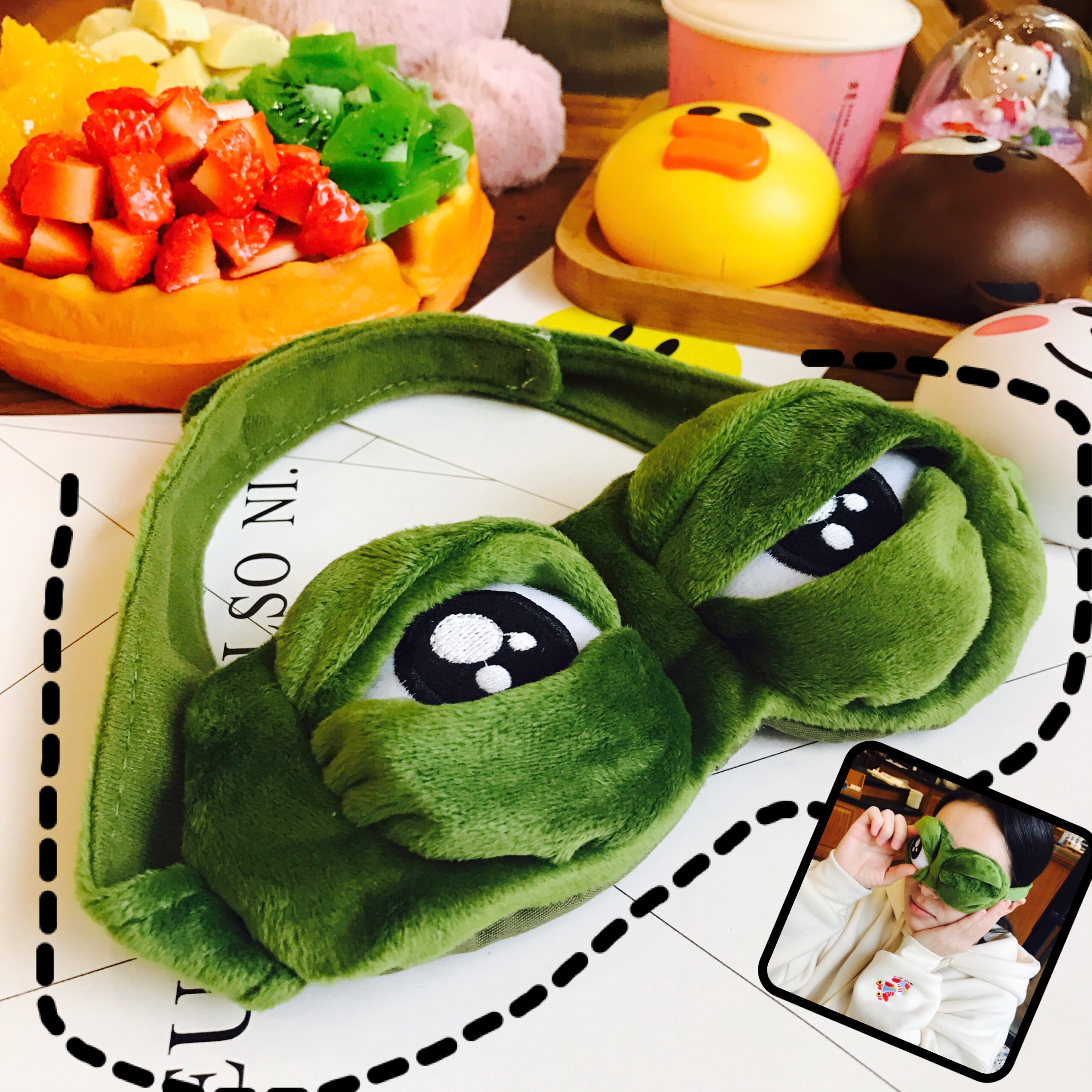 Peluche manga en peluche grenouille triste - Ref 2696626 Image 1