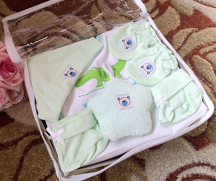 Coffret cadeau pour bébé - Kit d accessoires - Ref 1965912 Image 5