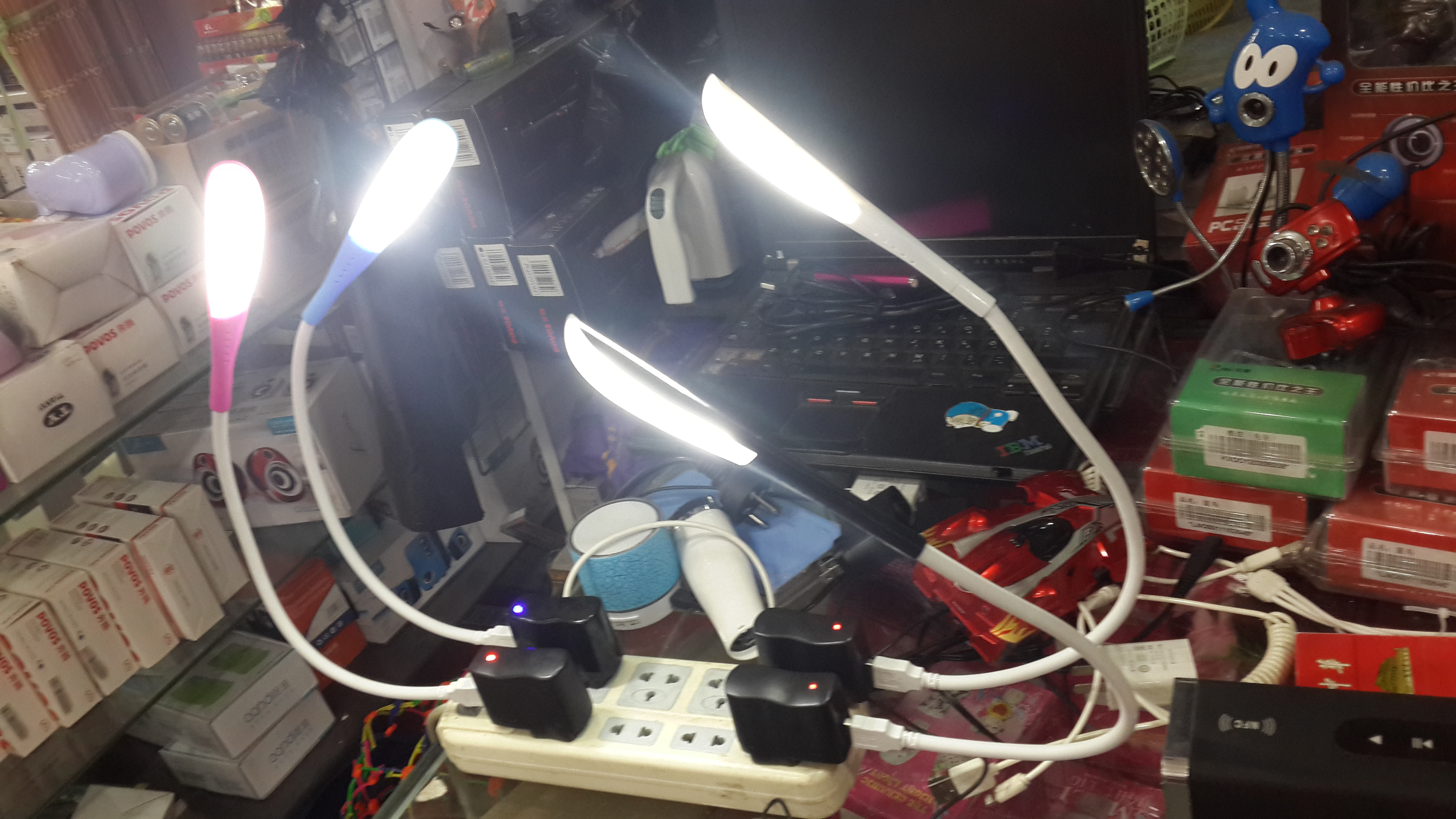 Lampe USB - Ref 376114 Image 1