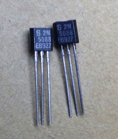小功率三极管2N5088