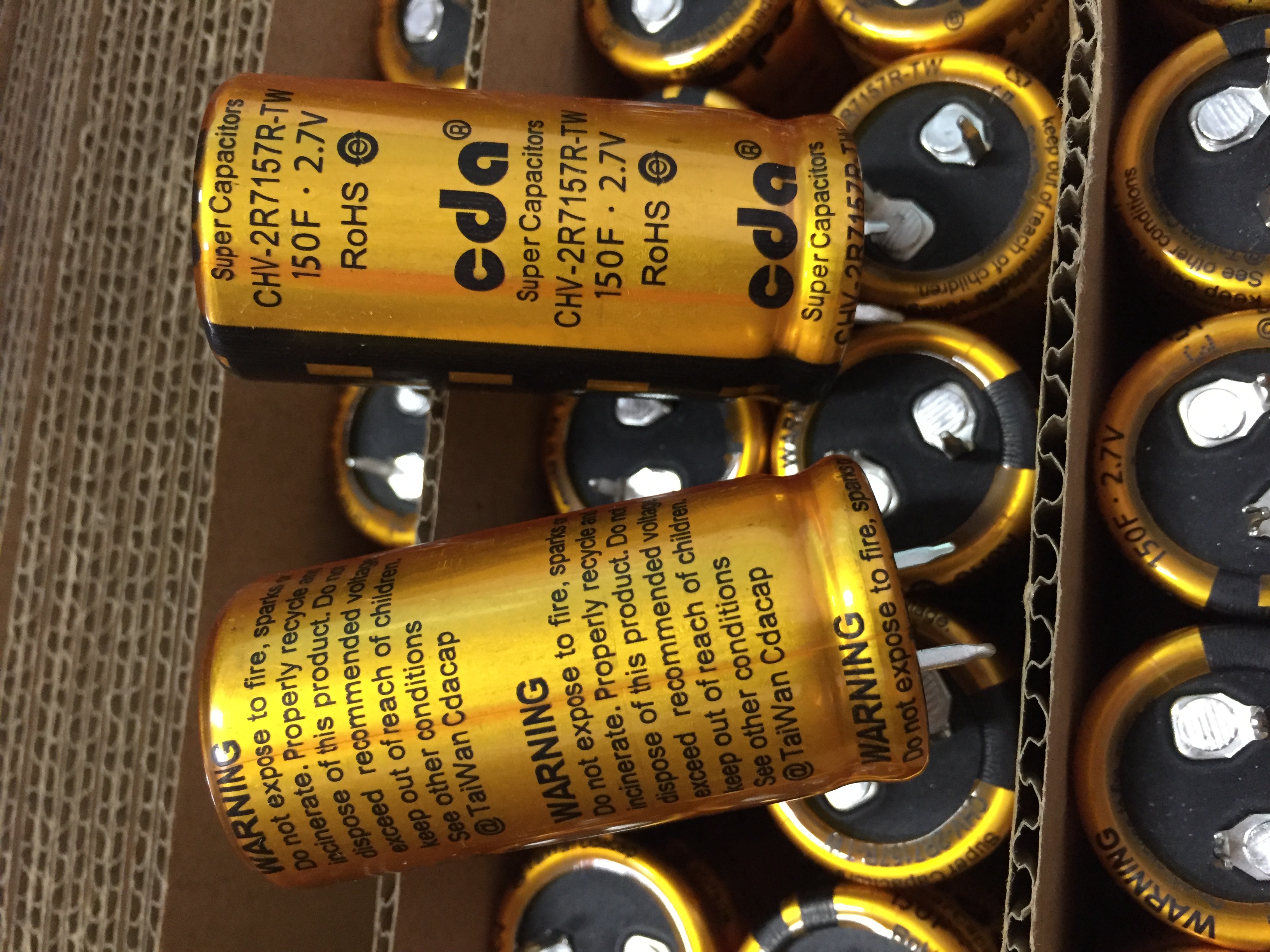 台湾cda CHV-2R7157R-TW S1 超级电容 2.7V150F 低漏电系列