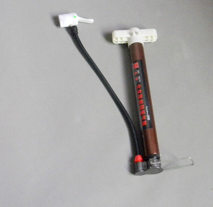 Pompe à vélo - Ref 2396635 Image 1