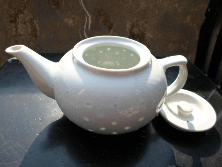 景德镇玲珑风红色茶壶特价