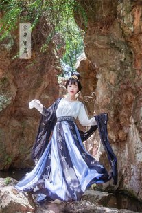 [含冰殿]如是观原创汉服唐制袒领间色裙交窬裙十六破裙大摆裙刺绣