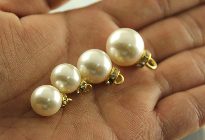 diy仿珍珠白色亚克力耳钉手缝钻