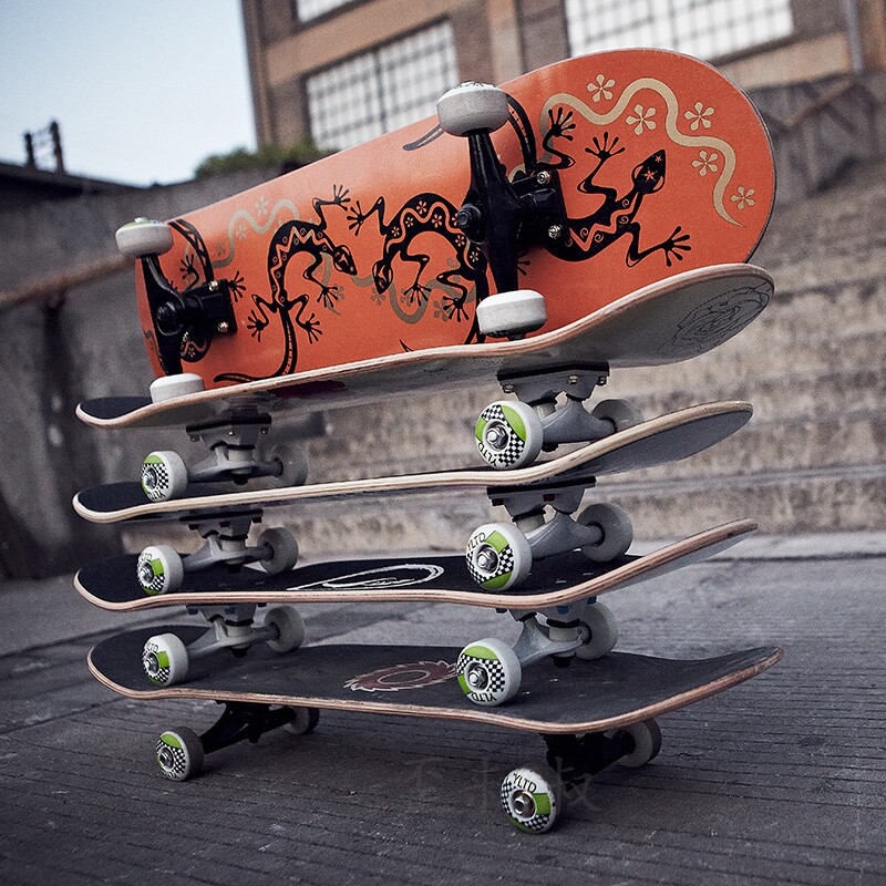 Skate pour homme femme enfant      - Ref 2594637 Image 1
