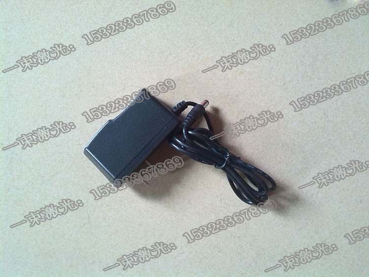 电源适配器电源适配器