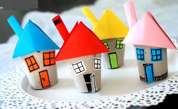 旧物利用纸筒制作 建筑物小制作 废物利用 建筑小屋手工成品