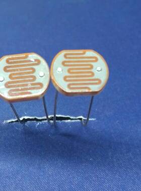 VT43N3/43N1德国海曼PERKINELMER光敏电阻体积10X11MM原装现货DIP