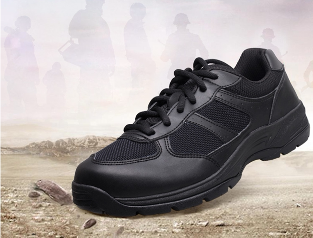 Bottes militaires pour homme - Ref 1397717 Image 1