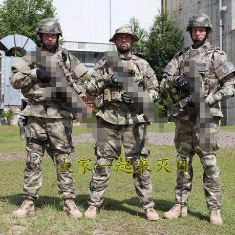 荒漠迷彩套服战术作训服作战