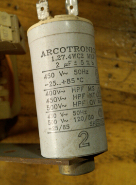 AV ARCOTRONICS 1.27.4WC2 MKP 450V 进口启动电容 【全系列】