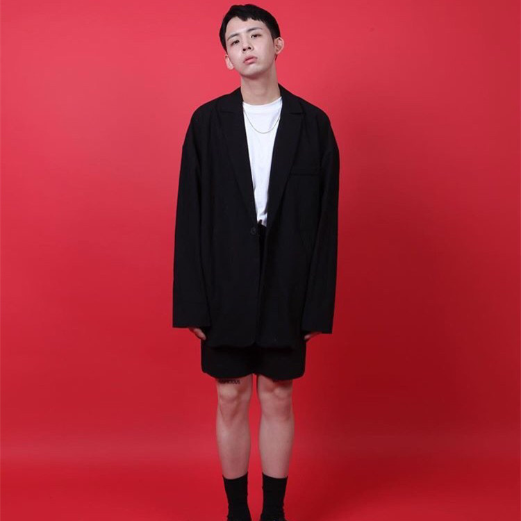 Korea studios. 人手入一件韩国复古情侣百搭西装短裤 2019男女装|msdalam kategori Pakaian Lelaki, seluar santai - dari Buy2taobao.com untuk memberikan perkhidmatan ejen Taobao profesional membeli