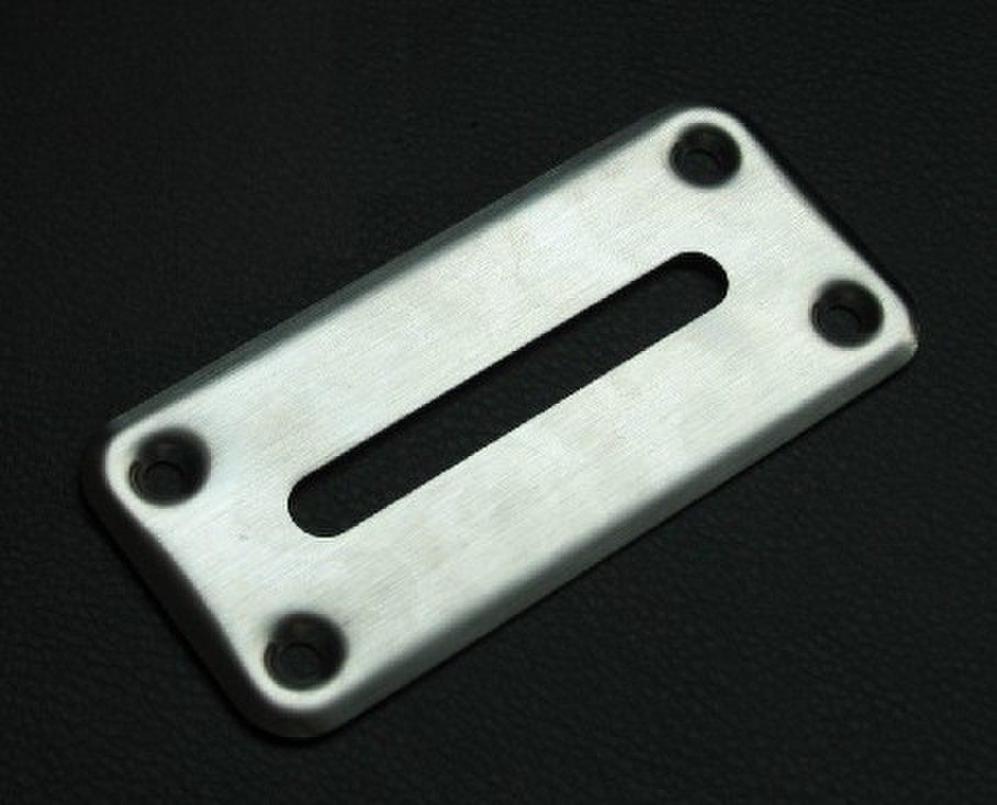 筹码桌配件 投币孔 不锈钢制 有两个规格  短款12元 长款15元