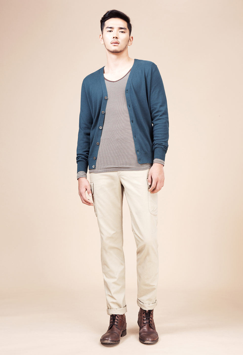 THE ORIGINAL BRAND IS MENS T BIG V-NECK THIN MENS LONG-SLEEVED BASE SHIRT AND HEAT-FIBRE THIN BASE UNDERWEAR