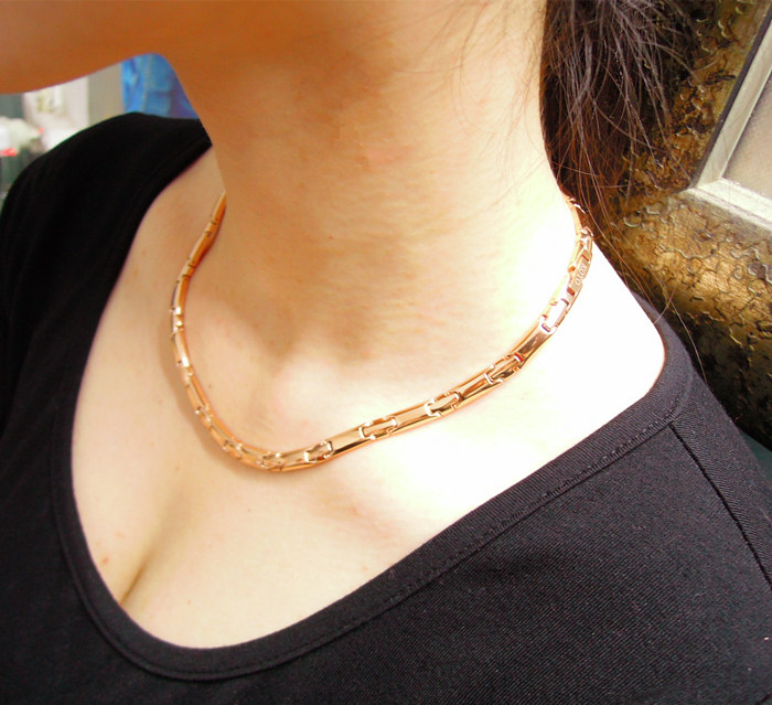 台湾纯锗石项链koto肩颈磁石磁疗颈椎保健玫瑰金防辐射项圈送长辈