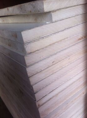 柜体板 生态环保绿色品牌饰面板 板式家具专用纯杨木板