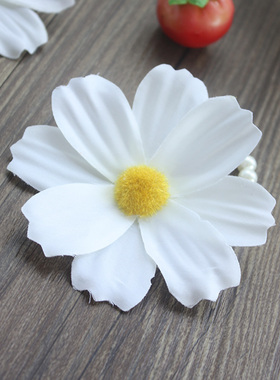 百搭白色波斯仿真手腕花海边发夹