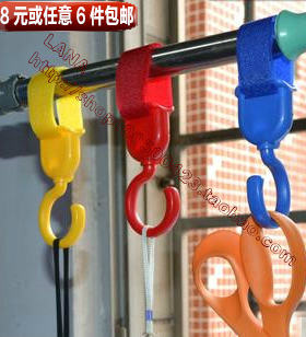 日本KM262 塑料童车方便钩杂物袋挂钩收纳挂钩多用钩承重2kg2只装