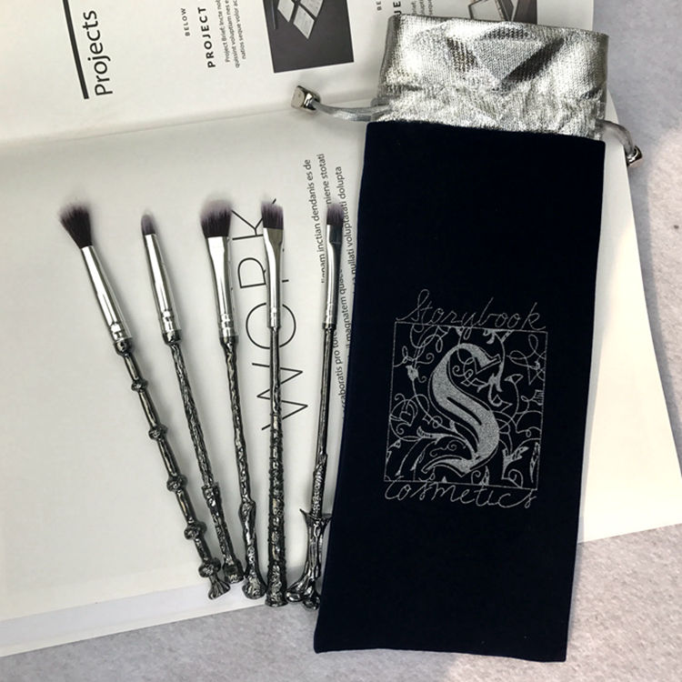 包郵便攜魔杖化妝刷彩妝套刷哈利波特遮瑕刷眼影刷鼻影刷美妝工具在類目 彩妝/香水/美妝工具, 其他美容工具, 化妝套刷中 - 來自Buy2taobao.com提供專業的淘寶代購服務