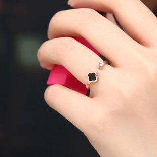 包邮个性开口四叶草戒指带钻女对戒镀18k玫瑰金日韩潮人指环饰品