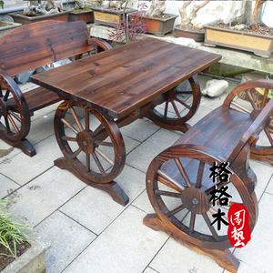格格木户外实木桌椅防腐木车轮椅阳台庭院休闲桌椅 双人车轮桌椅