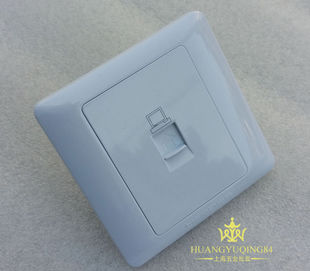 上海松日开关插座86型 单电脑插座 家用墙壁开关插座面板52克