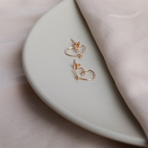 原创设计风手工制作包金爱心耳环