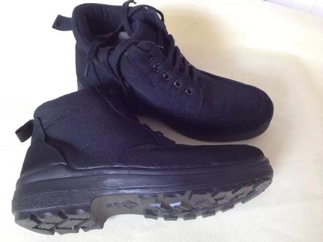 Boots militaires - Ref 1397683 Image 1