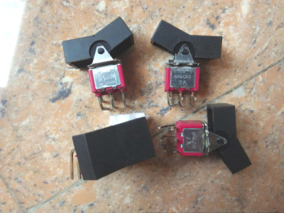 拆机 台湾 eledis  微型翘板钮子 开关 6脚 弯脚 250V 2A