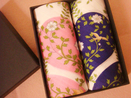 Japan Imported Satin Cotton Handkerchief Satin love Birds lovers lady Gift box packaging giftin the Accessories/Leather belt/Hat/Muffler , Handkerchief  category - from Buy2taobao.com to provide professional Taobao agent buy service