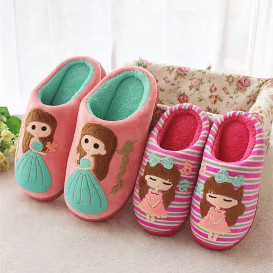 Chaussons enfants en suède pour hiver - semelle plastique - Ref 1013442 Image 1