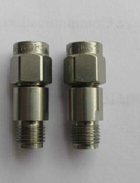 R413810000 RADIALL 10dB DC-18GHz 2W SMA射频同轴固定衰减器