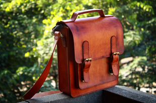 手工定制皮具 头层牛皮植鞣革竖款邮差包剑桥包 斜跨单肩 手提包