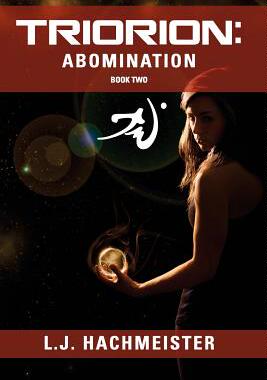 【预售】Triorion: Abomination: (Book Two)