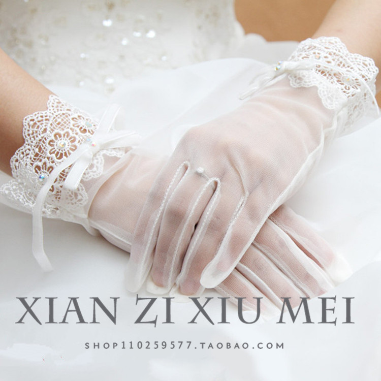 新品韩式结婚婚纱礼服新娘短款手套白色蕾丝水钻花边蝴蝶结配件