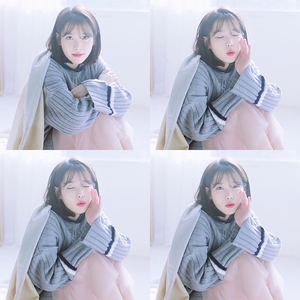 IU李知恩明星同款新版宣传坑条宽松V领海军风长袖打底毛衣上衣女