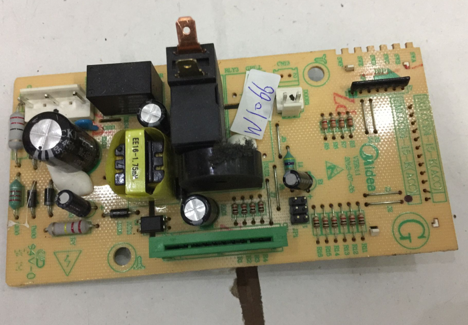 原装拆机，没修过，实物拍图，包一个月，默认中通，当天发货 买电视主板的亲，请看清标题的屏型号