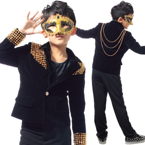 男童儿童 黑色金铆钉短款修身小西装 钢琴演出服装 歌唱比赛服装
