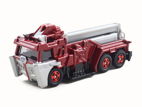 日本合金车云梯车TOMY