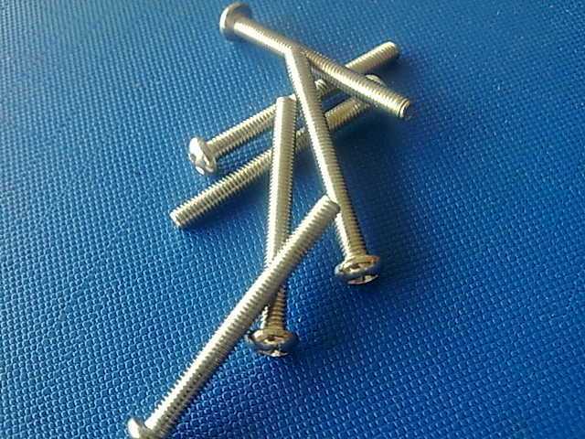 不锈钢圆头机械螺丝