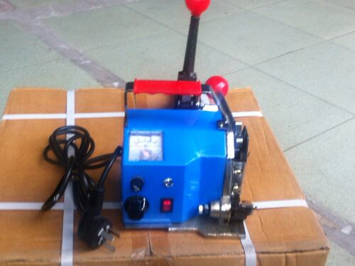 雷奇鼎牌电熔热熔免扣打包机