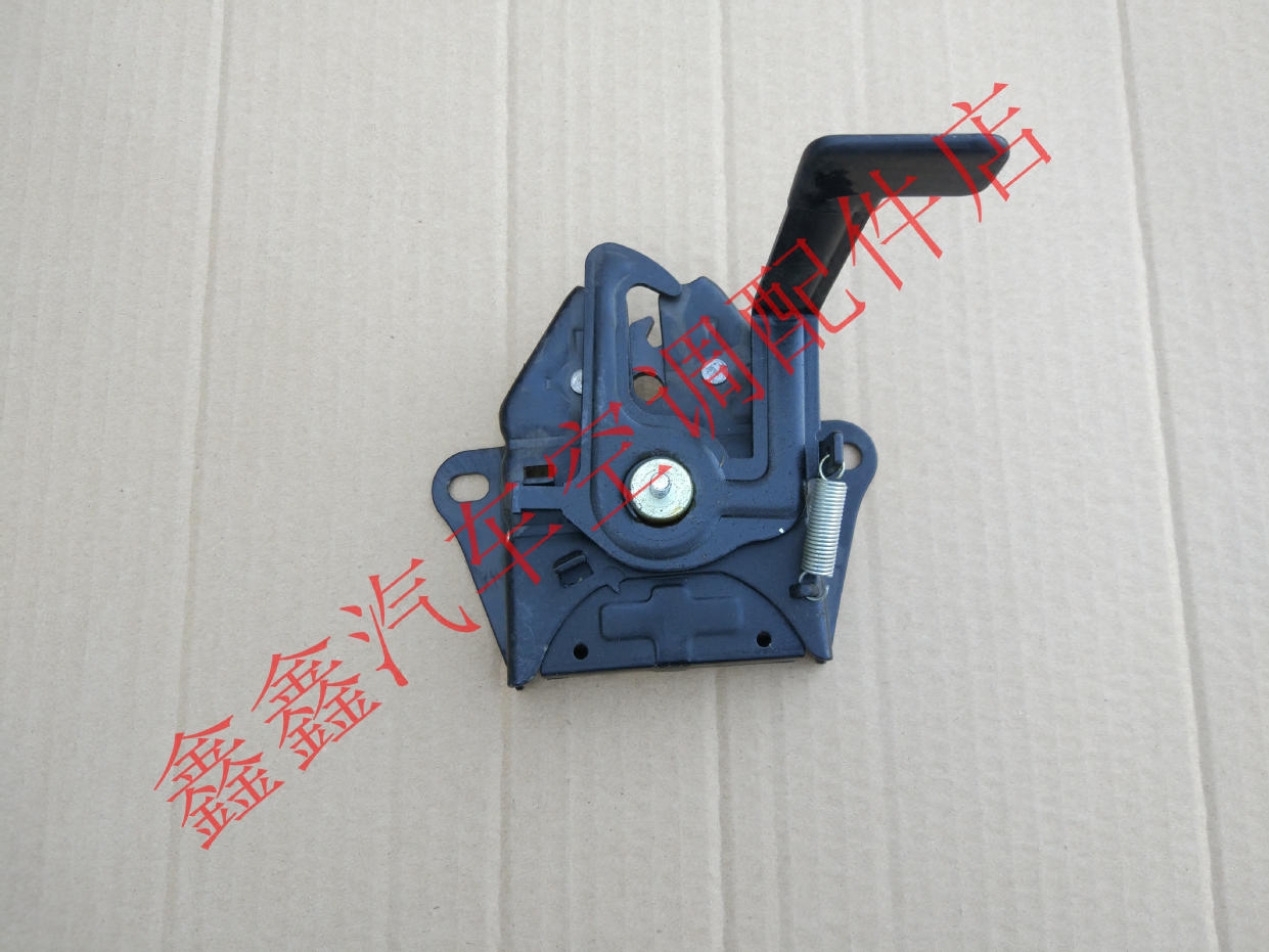 金杯汽车配件 金杯s50机盖锁块 发动机罩锁体 锁块 机盖锁金杯s50