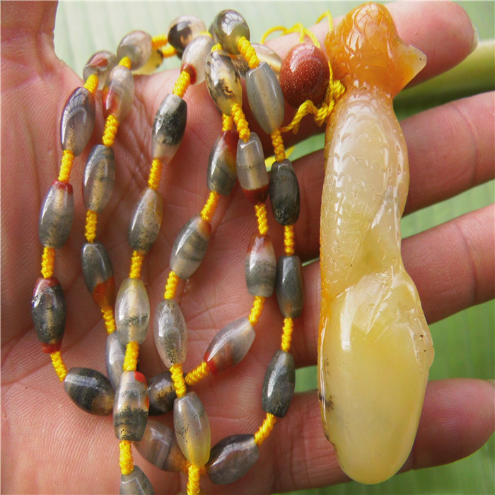 促销新款黄龙玉爱情鸟挂件手工玉器黄蜡石男女款项链玉石吊坠颈饰