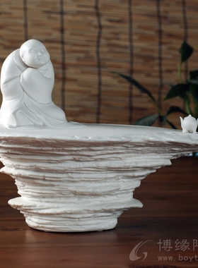 小号人物雕塑中式风禅意德化白瓷