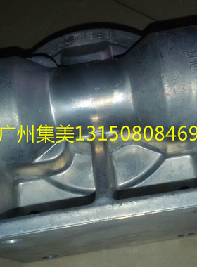 挖掘机适配于小松PC300/350/360-7 LF9009机油格座机油滤芯座配件