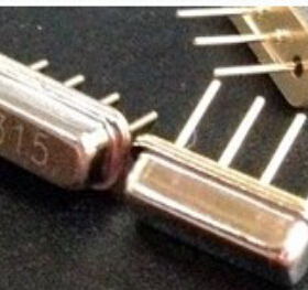 F-11DIP-4 直插声表滤波器 433.92M 433.92MHZ R433A 遥控信号用