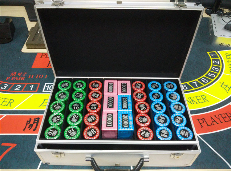 精装套装两层丝印绝版水晶码套装 澳门爆款带防伪定做版筹码套装