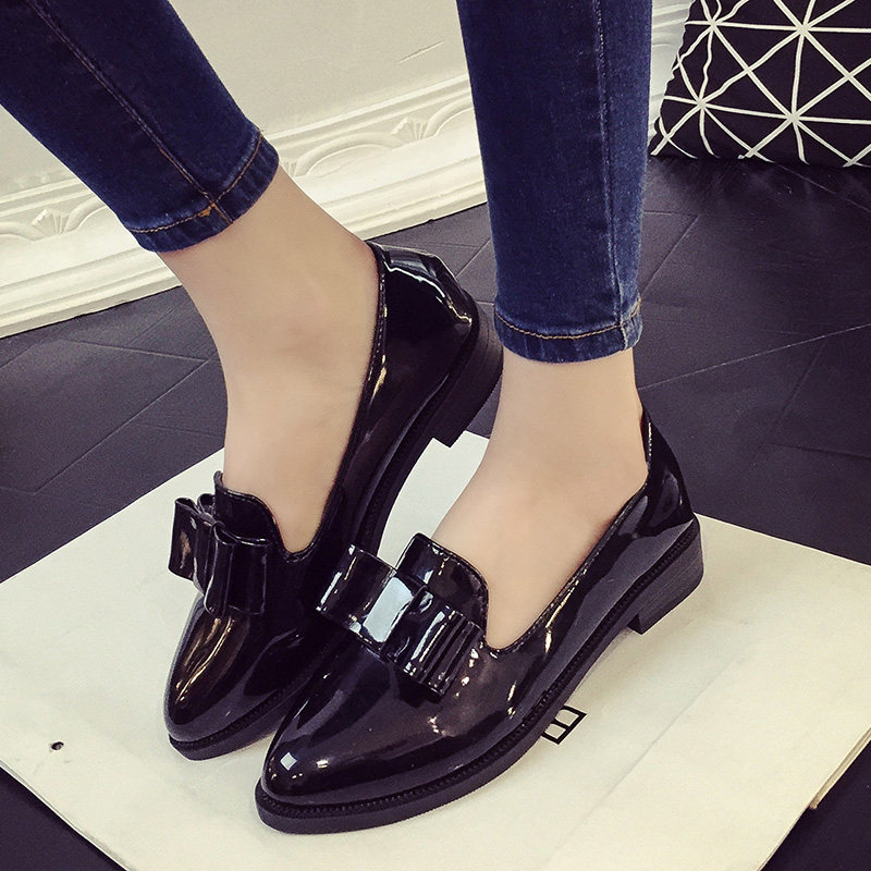 春夏英伦风女单鞋低跟百搭尖头蝴蝶结浅口平底休闲小皮鞋四季女鞋在类目 女鞋, 低帮鞋中 - 来自Buy2taobao.com提供专业的淘宝代购服务